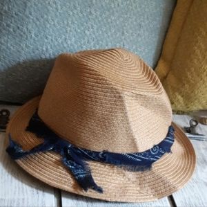 Talula Aritzia Foldable Straw Hat with Ribbon Detail